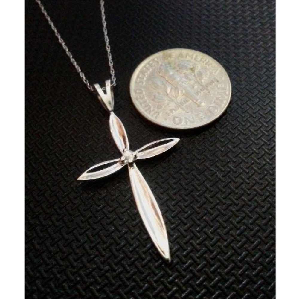 10K White Gold One Diamond Accent Cross Pendant Necklace 18"